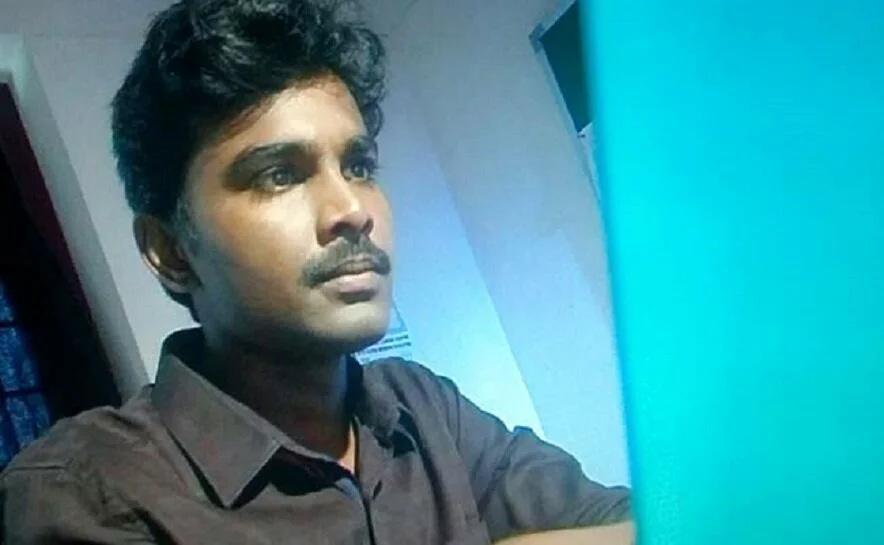 Kerala college student paid 32,000 dollars by facebook 